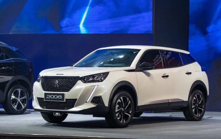 Peugeot 2008 - 10